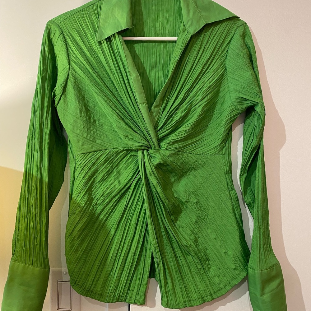 MaxMara Vibrant Green silk Pleated Blouse